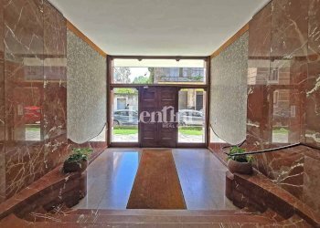 Interno palazzo - Quadrilocale via Filippo Mellana, 4, Casale Monferrato - foto 5