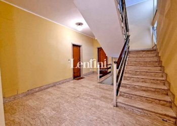 Interno palazzo - Quadrilocale via Filippo Mellana, 4, Casale Monferrato - foto 7