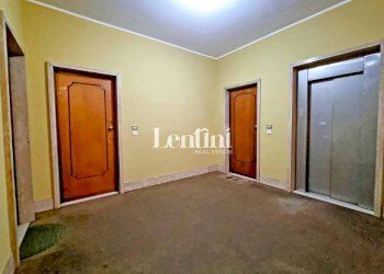 Interno palazzo - Quadrilocale via Filippo Mellana, 4, Casale Monferrato - foto 8