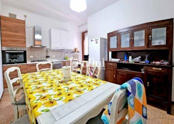 Cucina - Quadrilocale via Filippo Mellana, 4, Casale Monferrato - foto 11