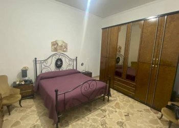 Camera da letto - Appartamento via Nazionale, Carini - foto 8