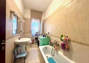 Bagno - Trilocale via Stati Uniti d'America, Genzano di Roma - foto 7