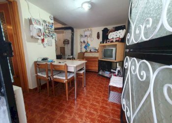 soggiorno - Trilocale via Luigi Martini, Fenestrelle - foto 2