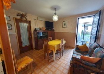 cucina - Bilocale via Luigi Martini, Fenestrelle - foto 1