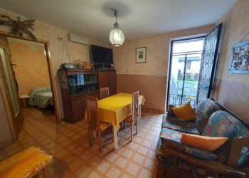 cucina - Bilocale via Luigi Martini, Fenestrelle - foto 4