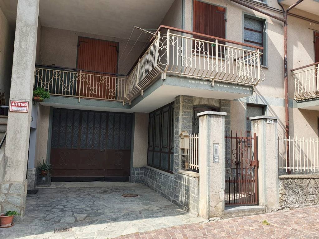 casa - Casa indipendente via Giovanni Giolitti, Fenestrelle - foto 2