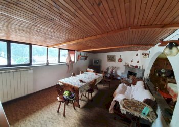 soggiorno - Casa indipendente via Giovanni Giolitti, Fenestrelle - foto 5