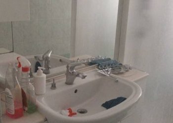 Bagno - Three-room apartment via Rodolfo Renier, 6, Torino (neighborhood San Paolo) - photo 10