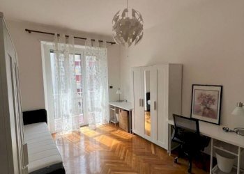 Salone - Three-room apartment via Rodolfo Renier, 6, Torino (neighborhood San Paolo) - photo 2