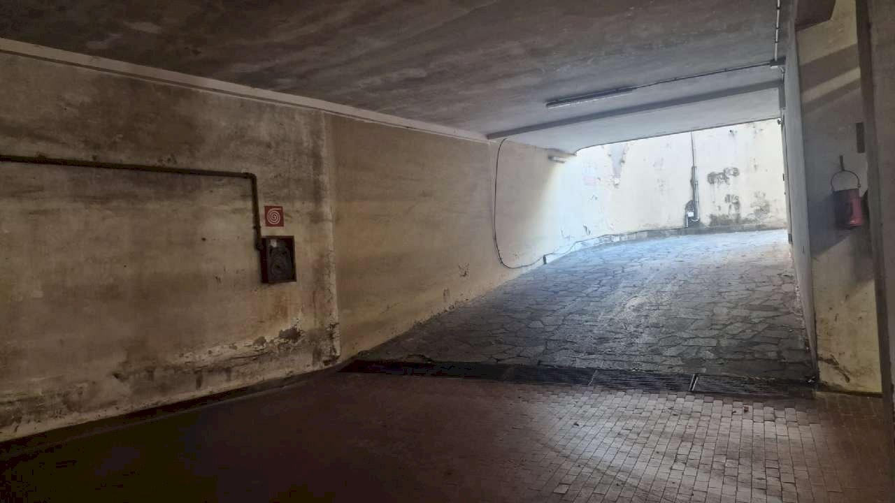 img-20240930-wa0004 - Box via carlo perrier, Roma - foto 1