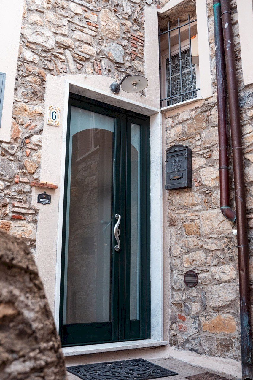 thumbnail_1c08de8c-d8a4-4ccb-9eb3-bba556f91280.jpg - Townhouse Via Borgo di Sotto 229, Sarzana - photo 2