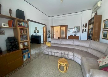 soggiorno - Appartamento Via Roma 31, Ventimiglia - foto 6