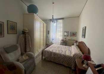 camera da letto - Appartamento Via Roma 31, Ventimiglia - foto 10