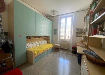 camera da letto - Appartamento Via Roma 31, Ventimiglia - foto 11