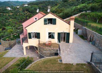 DJI_0356.jpeg - Villa a Schiera Via Valcada, Savona - foto 9