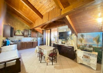 1.jpg - Three-room apartment Giugliano in Campania - photo 1