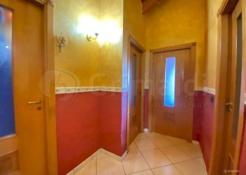 4.jpg - Three-room apartment Giugliano in Campania - photo 4