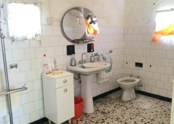 IMG_1735.JPG - Casa indipendente Località Migliaro, Castiglione Chiavarese - foto 6