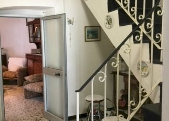 IMG_1727.JPG - Casa indipendente Località Migliaro, Castiglione Chiavarese - foto 9