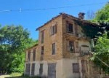 Agricultural land Canelli - photo 1