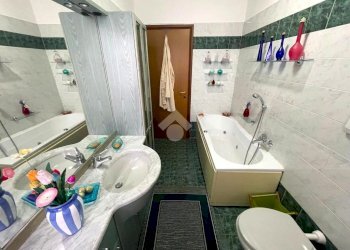 Three-room apartment Via Donizetti, Trecate - photo 7