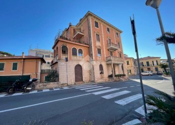 Bilocale Via Giacomo Agnesi, Imperia - foto 6