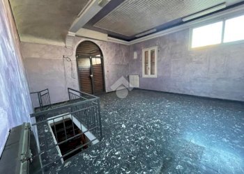 Bilocale Via Giacomo Agnesi, Imperia - foto 11