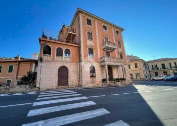 Bilocale Via Giacomo Agnesi, Imperia - foto 16