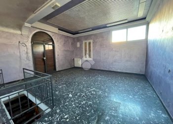 Bilocale Via Giacomo Agnesi, Imperia - foto 19