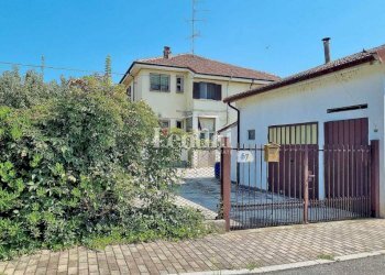 Zona - Villa Frazione Popolo Cantone Chiesa, Casale Monferrato - foto 1