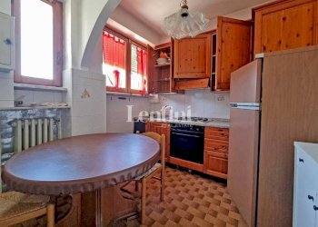 Cucina - Villa Frazione Popolo Cantone Chiesa, Casale Monferrato - foto 9