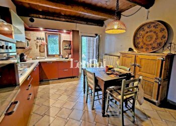 Cucina - Villa via Dovesio, 7, Villamiroglio - foto 14
