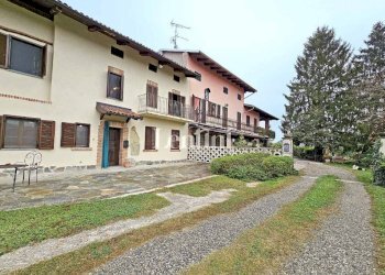 Facciata - Villa via Dovesio, 7, Villamiroglio - foto 5