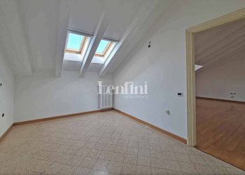 Stanza non arredata - Attic via Giovanni Lanza, 91, Casale Monferrato - photo 17