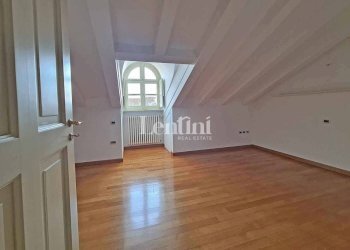 Stanza non arredata - Attic via Giovanni Lanza, 91, Casale Monferrato - photo 19
