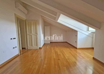 Stanza non arredata - Attic via Giovanni Lanza, 91, Casale Monferrato - photo 20