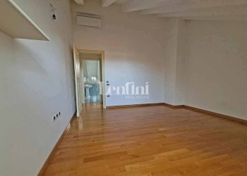 Stanza non arredata - Attic via Giovanni Lanza, 91, Casale Monferrato - photo 27