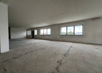 photo_2_2024-10-04_12-19-44.jpg - Ufficio Via Stazione 56, Trissino - foto 3