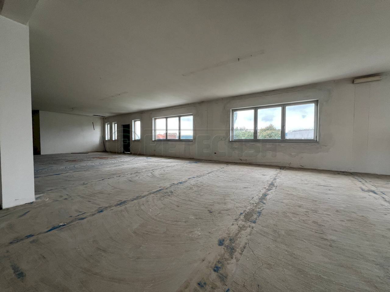 photo_2_2024-10-04_12-19-44.jpg - Ufficio Via Stazione 56, Trissino - foto 3