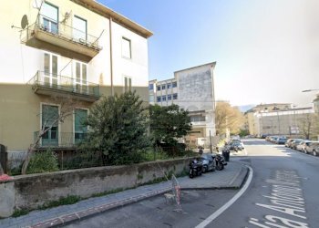 manganario 2.JPG - Appartamento Via Antonio Manganario 35, Salerno - foto 3