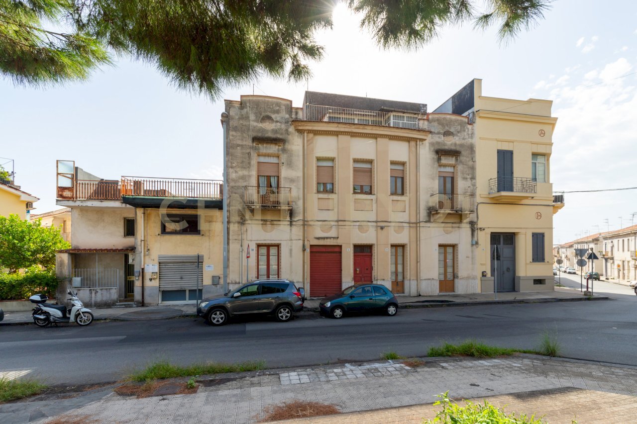 Palazzo Mascali (2).jpg - Villa piazza 4 novembre 4, Mascali - foto 1