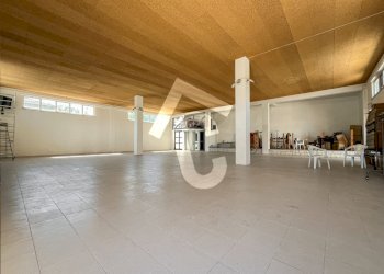 52640C2A-B175-46A2-968F-F717F0482604.jpeg - Stabile - Palazzo Castelbellino - foto 4