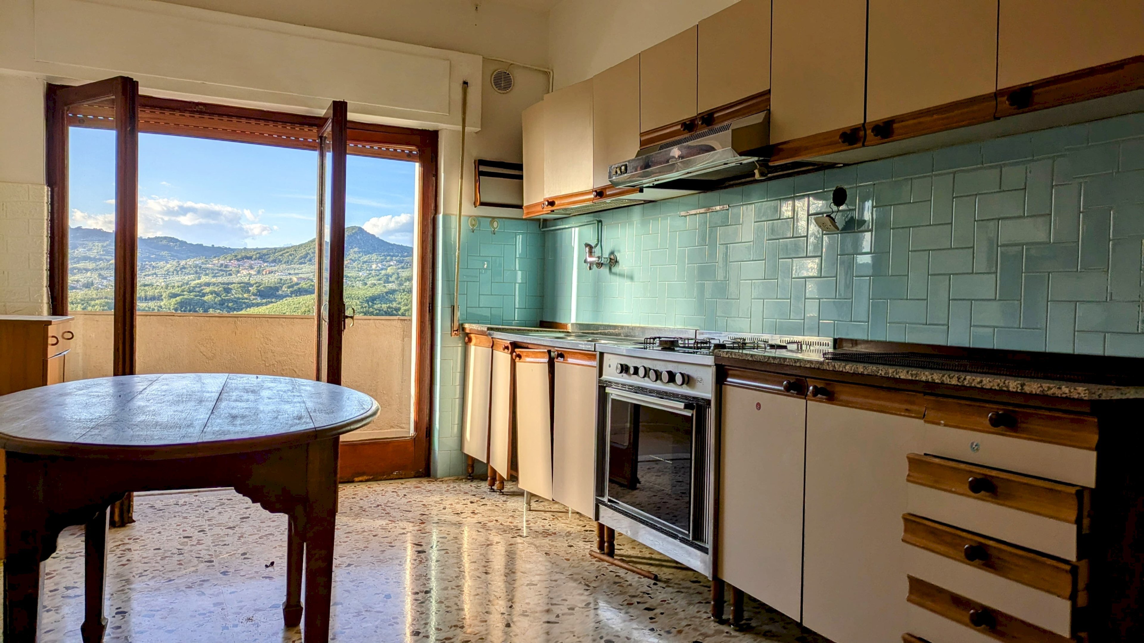 Appartamento Via Dante Alighieri, 22, Isernia - foto 1