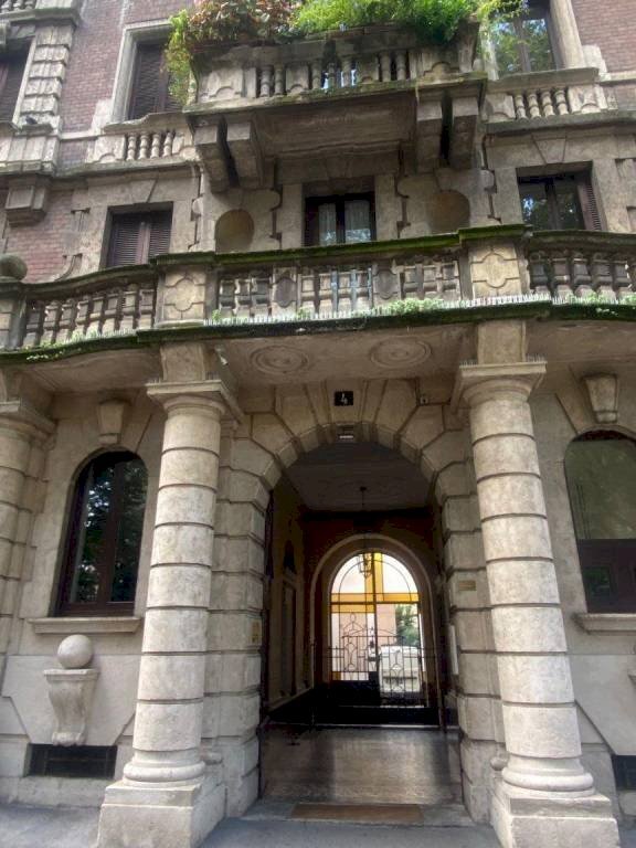 Cortile interno - Three-room apartment piazza Giuseppe Grandi, 4, Milano - photo 3