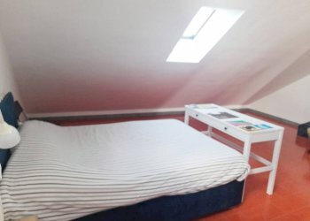 Camera da letto - Bilocale via San Tommaso, 27, Torino (zona Centro) - foto 5