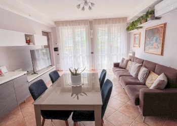 Salone - Trilocale piazza Giancarlo Puecher, Ponte Lambro - foto 10