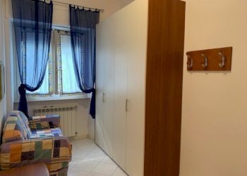 camera da letto - Bilocale Via San Vincenzo Ferrerii, Alassio - foto 9