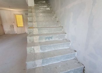 zona giorno - Villa strada provinciale SP124, Abbadia Cerreto - foto 4