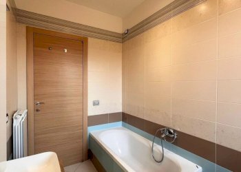 30.jpg - Apartment Via Friuli, Castiglione del Lago - photo 30