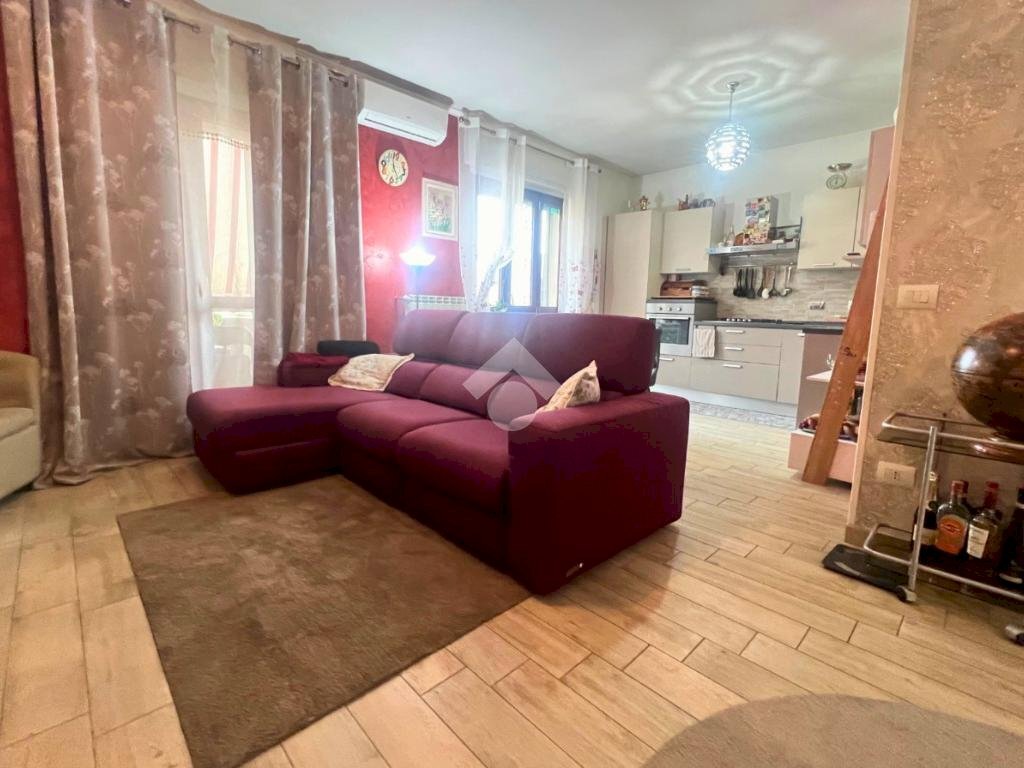 Four-room apartment Via Galileo Ferraris, Santhià - photo 1